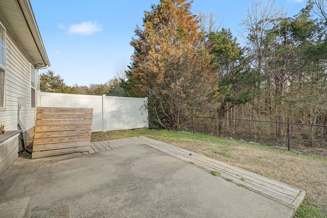 600 McKean Dr, Smyrna, TN 37167