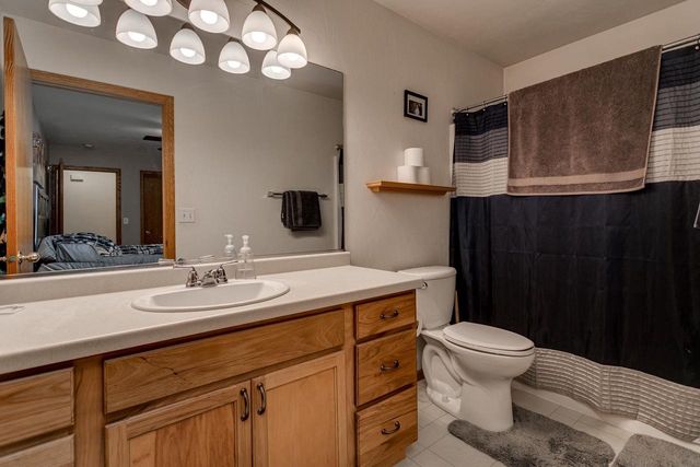 2228 HIGH MEADOWS LANE, Neenah, WI 54956