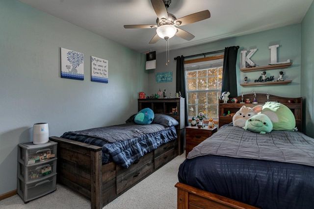 2228 HIGH MEADOWS LANE, Neenah, WI 54956