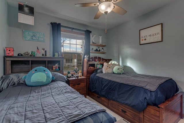 2228 HIGH MEADOWS LANE, Neenah, WI 54956