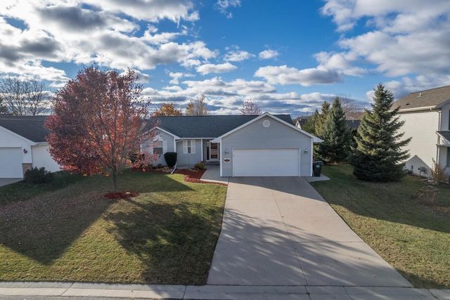 2228 HIGH MEADOWS LANE, Neenah, WI 54956