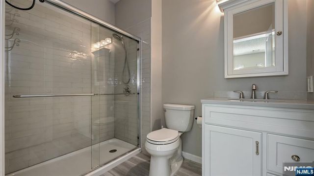 502 Brittany Drive 502, Wayne, NJ 07470