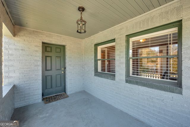 288 S Broad Street, Toccoa, GA 30577