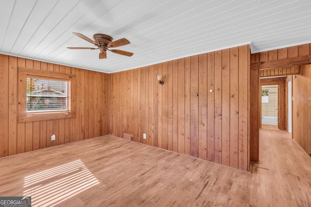 288 S Broad Street, Toccoa, GA 30577