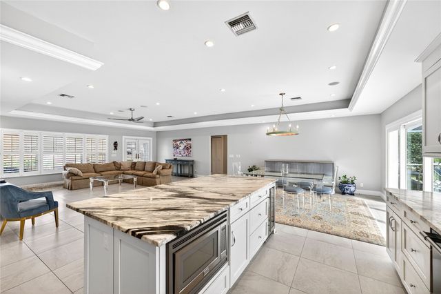 965 Beacon Lane, Vero Beach, FL 32963