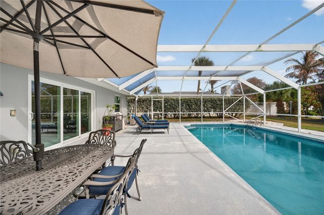 965 Beacon Lane, Vero Beach, FL 32963