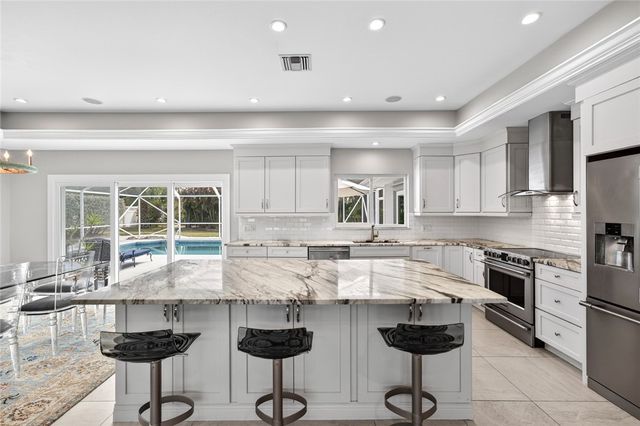 965 Beacon Lane, Vero Beach, FL 32963