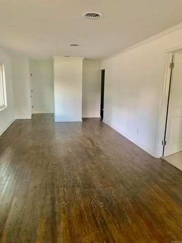 3419 S Olive Street, Pine Bluff, AR 71601