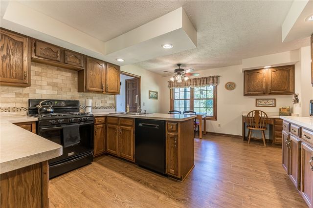 827 Turner Rd, Macedon, NY 14522