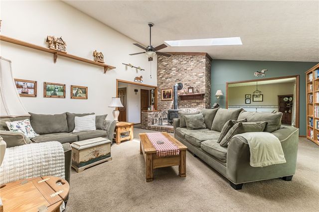 827 Turner Rd, Macedon, NY 14522