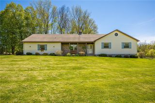 827 Turner Rd, Macedon, NY 14522