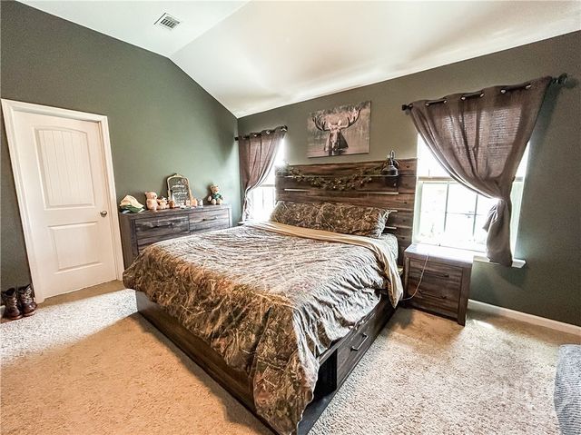 91 W Winn Avenue, Hinesville, GA 31313