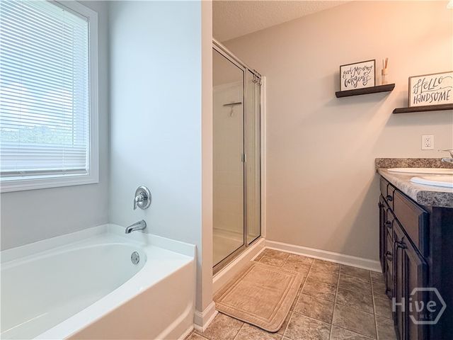 91 W Winn Avenue, Hinesville, GA 31313