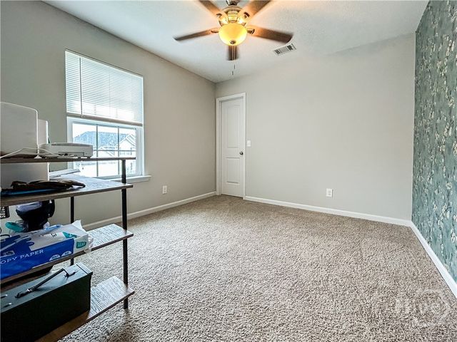 91 W Winn Avenue, Hinesville, GA 31313