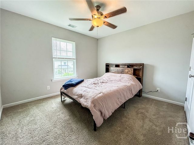 91 W Winn Avenue, Hinesville, GA 31313