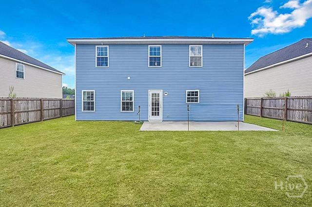 91 W Winn Avenue, Hinesville, GA 31313