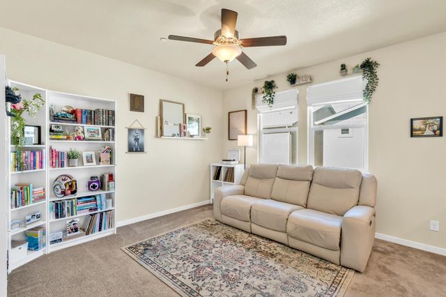 4210 Ocean Ln, Elk Grove, CA 95757