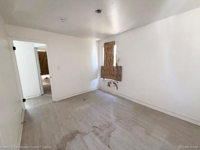 11439 Ohio Street, Detroit, MI 48204
