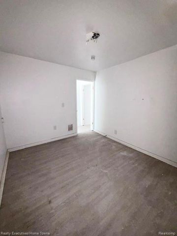 11439 Ohio Street, Detroit, MI 48204
