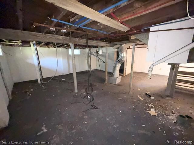 11439 Ohio Street, Detroit, MI 48204