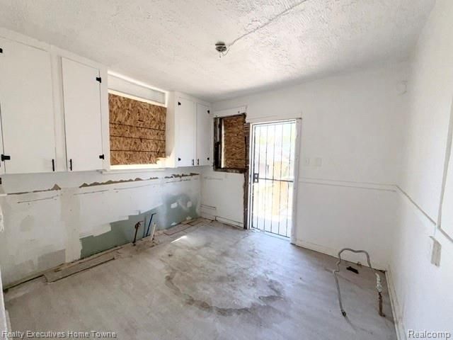 11439 Ohio Street, Detroit, MI 48204