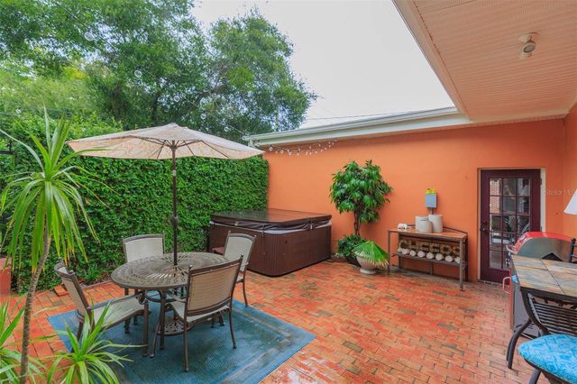 702 W BAY STREET A, Tampa, FL 33606