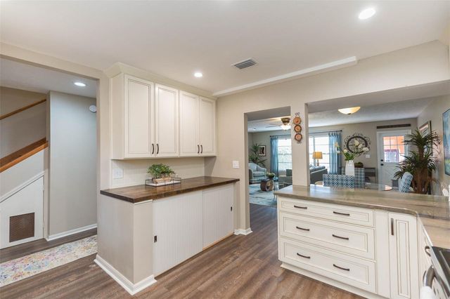 702 W BAY STREET A, Tampa, FL 33606