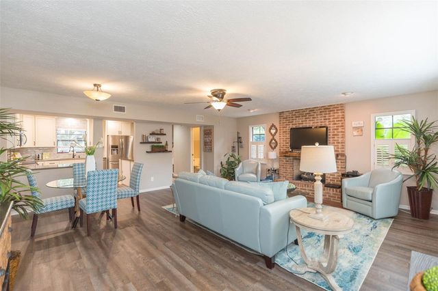 702 W BAY STREET A, Tampa, FL 33606