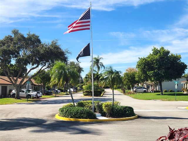 1572 SW 23rd Terrace, Deerfield Beach, FL 33442