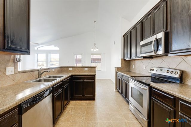 5508 Holly Oak Lane, Killeen, TX 76542