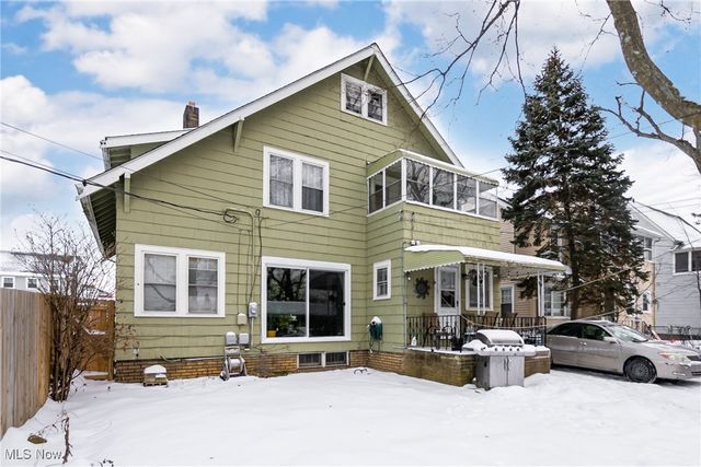 3452 Menlo Road, Shaker Heights, OH 44120