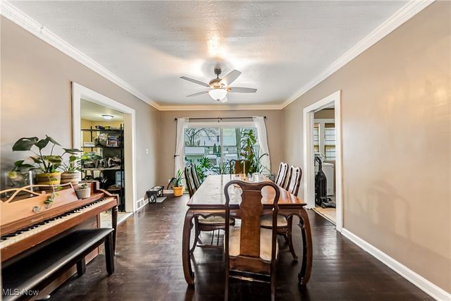 3452 Menlo Road, Shaker Heights, OH 44120