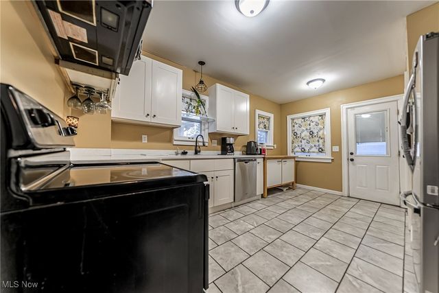 3452 Menlo Road, Shaker Heights, OH 44120