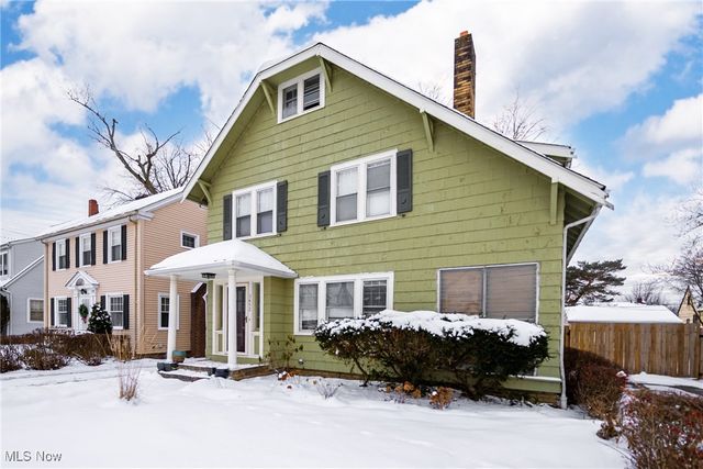 3452 Menlo Road, Shaker Heights, OH 44120