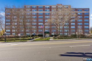 926 Bloomfield Avenue 3L, Glen Ridge, NJ 07028