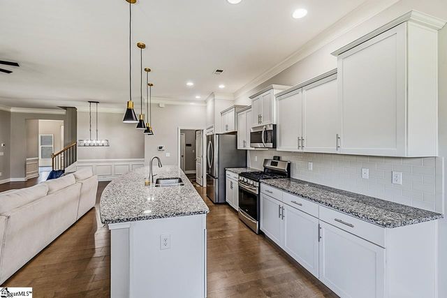 893 Deepwood Court, Boiling Springs, SC 29316