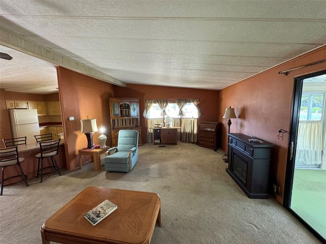 12047 FAIRWAY AVENUE, Brooksville, FL 34613