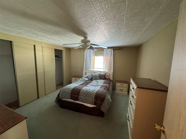 12047 FAIRWAY AVENUE, Brooksville, FL 34613