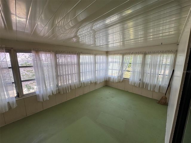 12047 FAIRWAY AVENUE, Brooksville, FL 34613