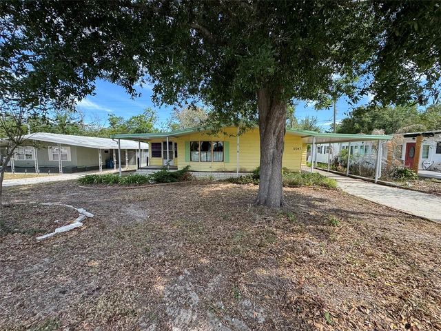 12047 FAIRWAY AVENUE, Brooksville, FL 34613