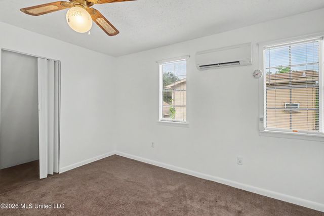 6604 Amherst Drive, Ocean Springs, MS 39564
