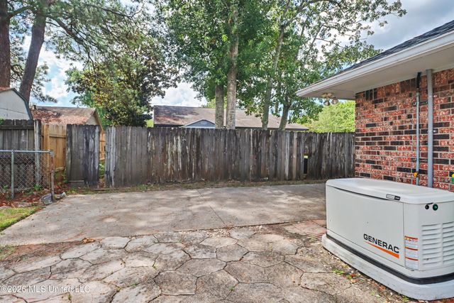 6604 Amherst Drive, Ocean Springs, MS 39564