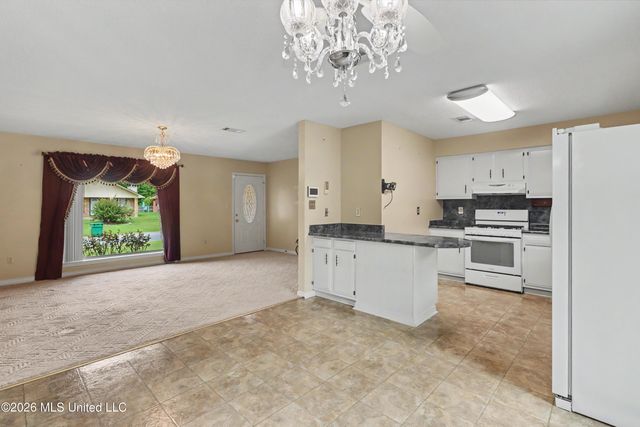6604 Amherst Drive, Ocean Springs, MS 39564