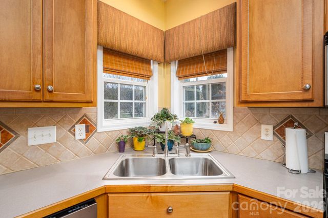 1605 Stone Pine Drive 7, Gastonia, NC 28056