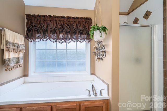 1605 Stone Pine Drive 7, Gastonia, NC 28056