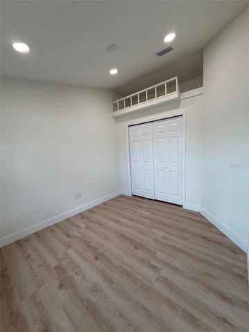 5342 BROKEN PINE CIRCLE, Orlando, FL 32818