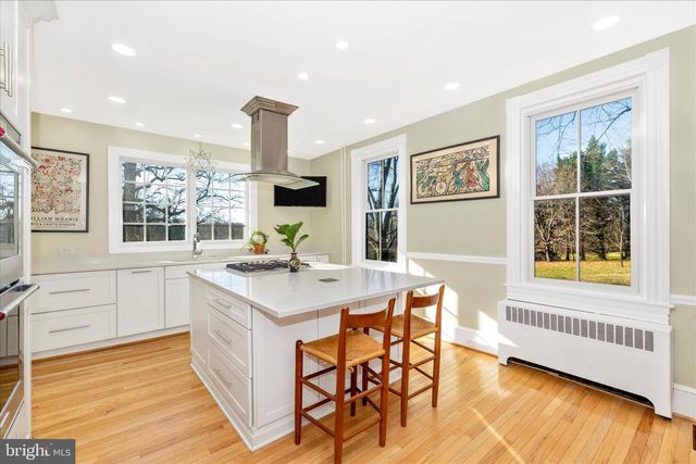 22170 DICKERSON SCHOOL RD, Dickerson, MD 20842