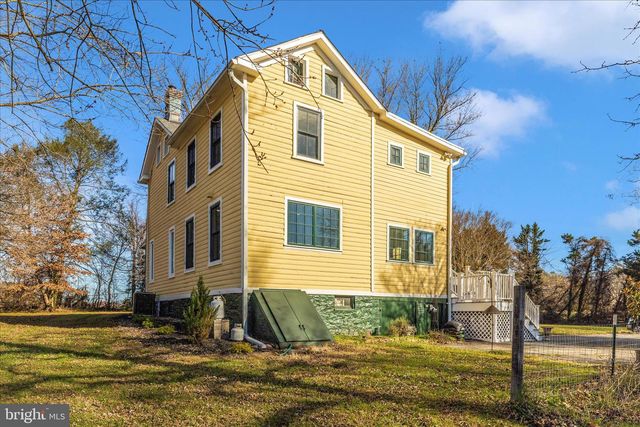 22170 DICKERSON SCHOOL RD, Dickerson, MD 20842