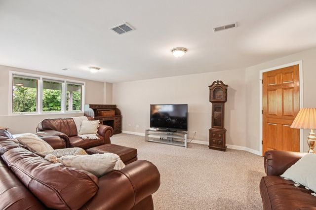 4N466 Mark Twain Street, St. Charles, IL 60175