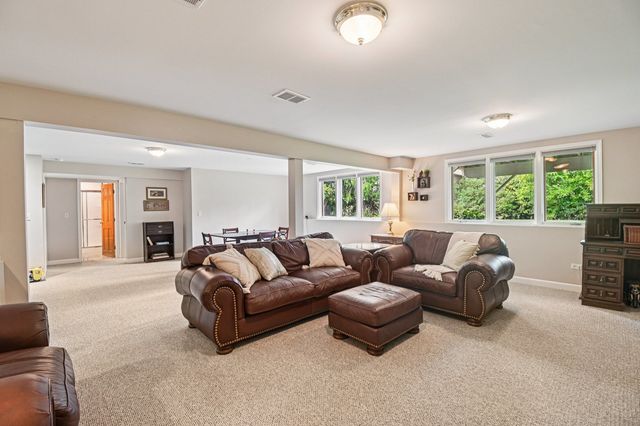 4N466 Mark Twain Street, St. Charles, IL 60175